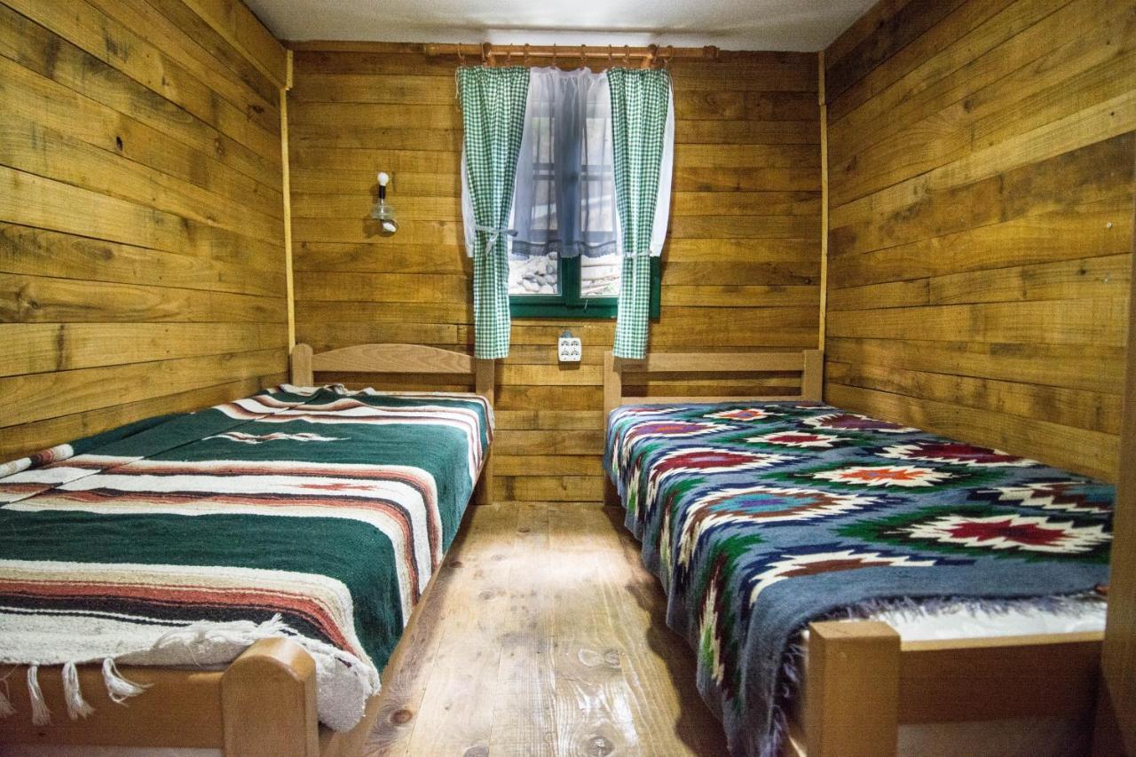 Villa Vajat Tuk à Bajina Basta Extérieur photo