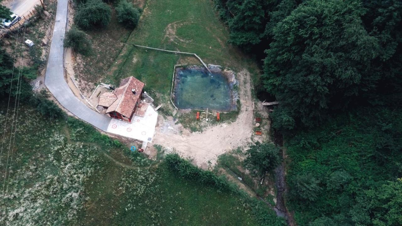 Villa Vajat Tuk à Bajina Basta Extérieur photo